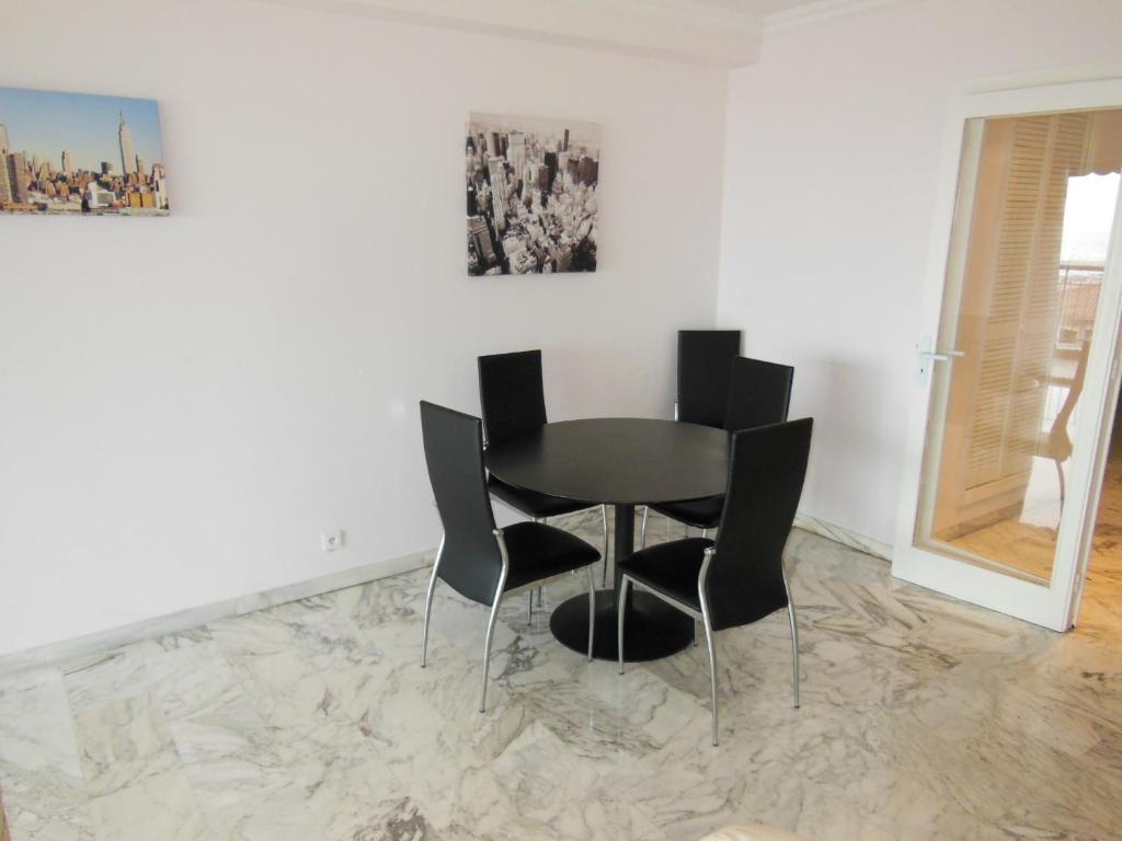 2, 3 And 4 Bedroom Sea View Forville Apartments 5 Mins From The Palais Cannes Pokoj fotografie